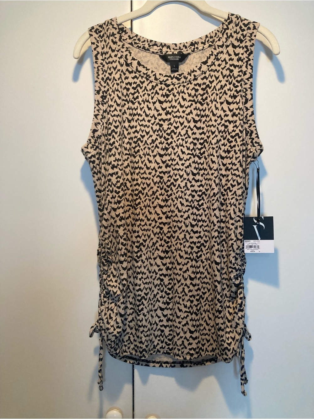 Simply Vera Vera Wang Sleeveless Tie-Hem Tank Top in Beige and Black